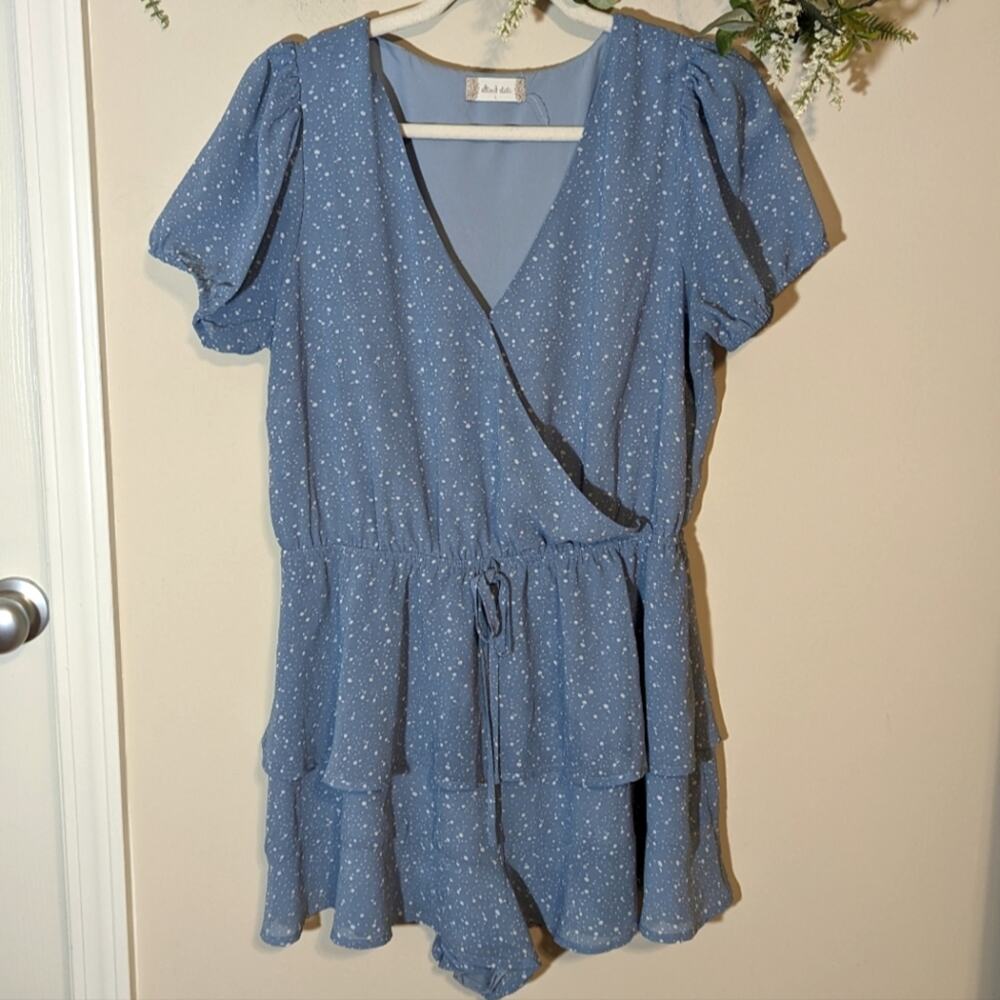 Altar'd State Blue Shooting Star Puff Sleeve Tiered Romper Size Large